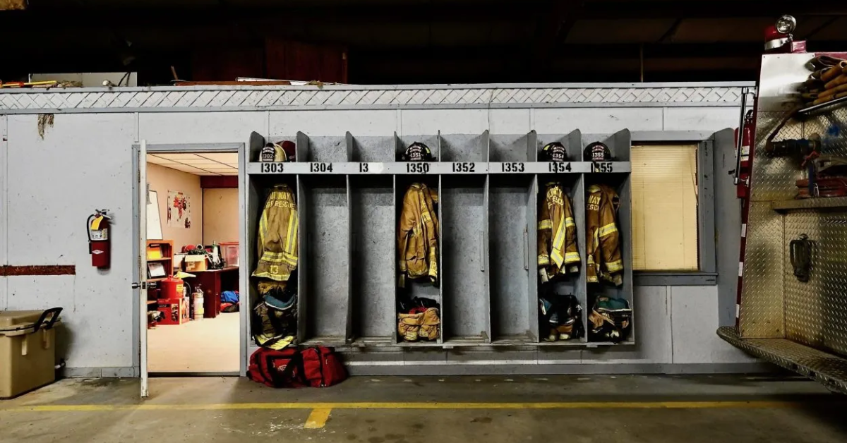 Midway budget vote on hold until Dec. 16 as fire talks continue