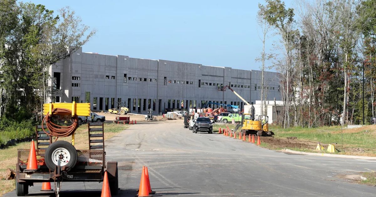 Property transfers_ $168.5 million warehouse property sells in Garden City